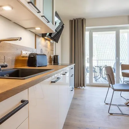 Dornkamp 4 - Luxurioese Fuer 4 Personen Inklusive Balkon Und Sauna Timmendorfer Strand